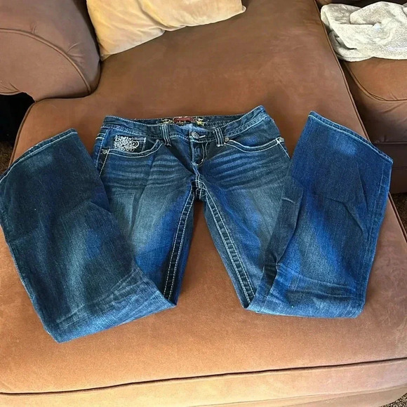 Maurice’s bootcut jeans - Picture 6 of 8